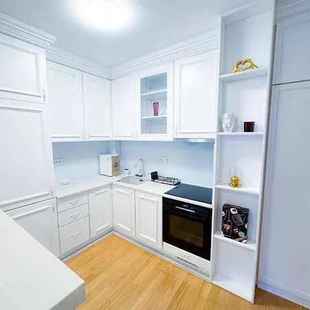 Alberta Koleja Apartamenta * Warsaw